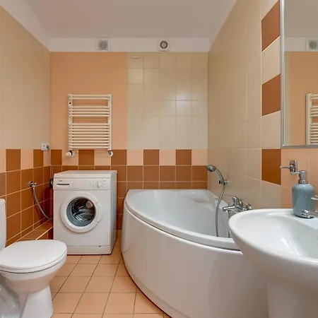 Grand - Sobieski - 5 Min From Monte Cassino Апартаменты *